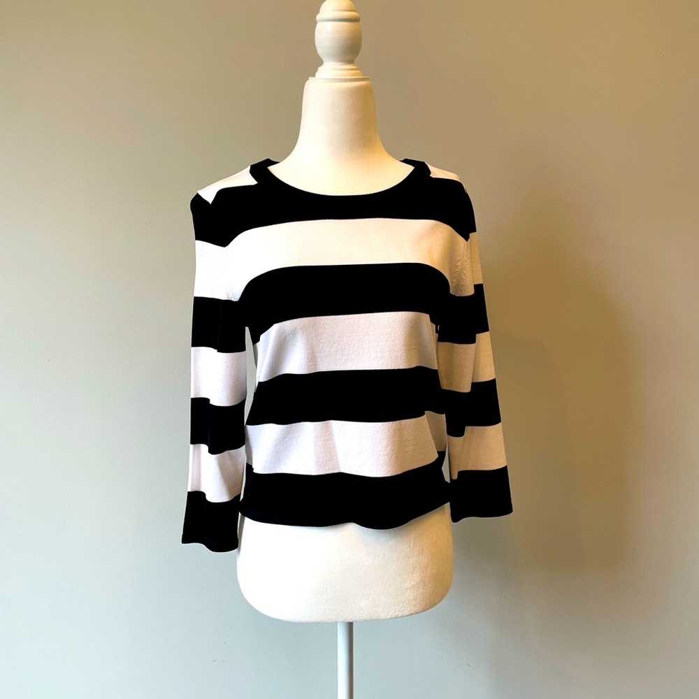 Banana Republic Black and White Striped Top. Size PS.